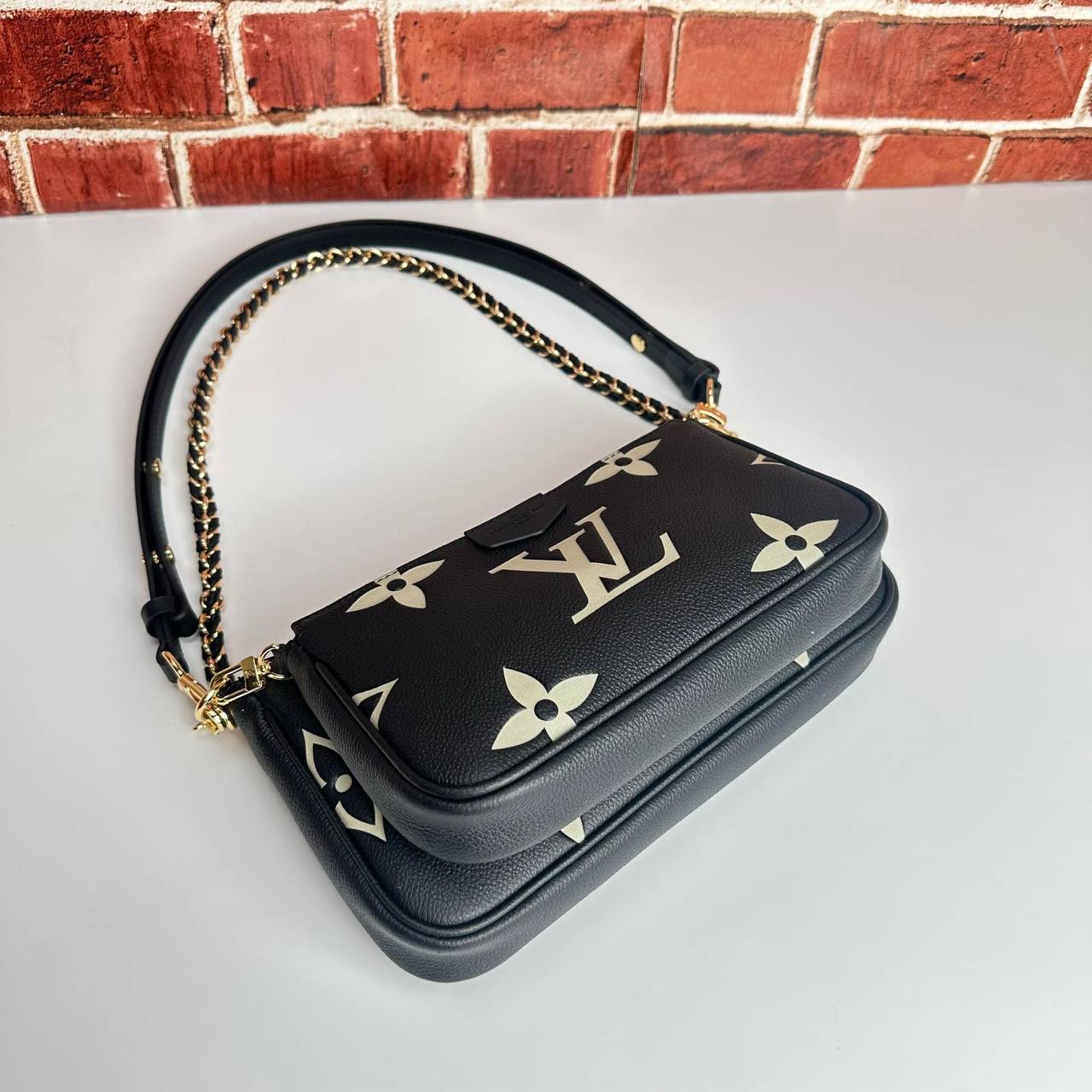 Louis Vuitton Multipochet Kožni - Image 8