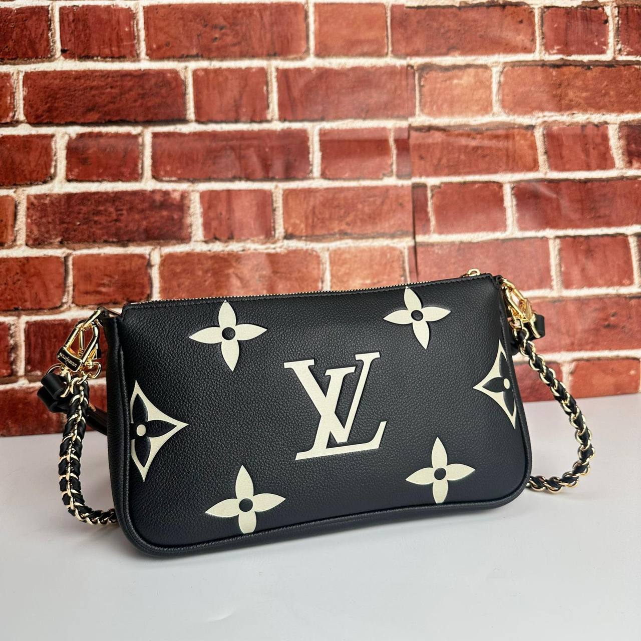 Louis Vuitton Multipochet Kožni - Image 2