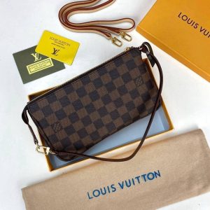 Kožna Louis Vuitton Mini