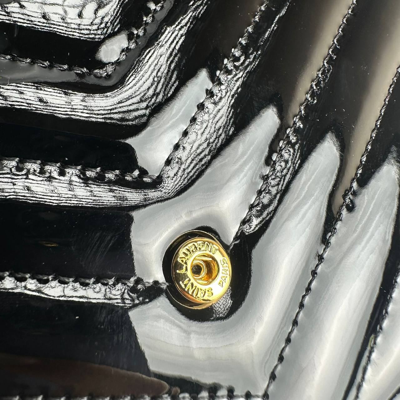 YSL Elegantna Kožna - Image 7