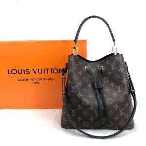 Louis Vuitton Poluruksak